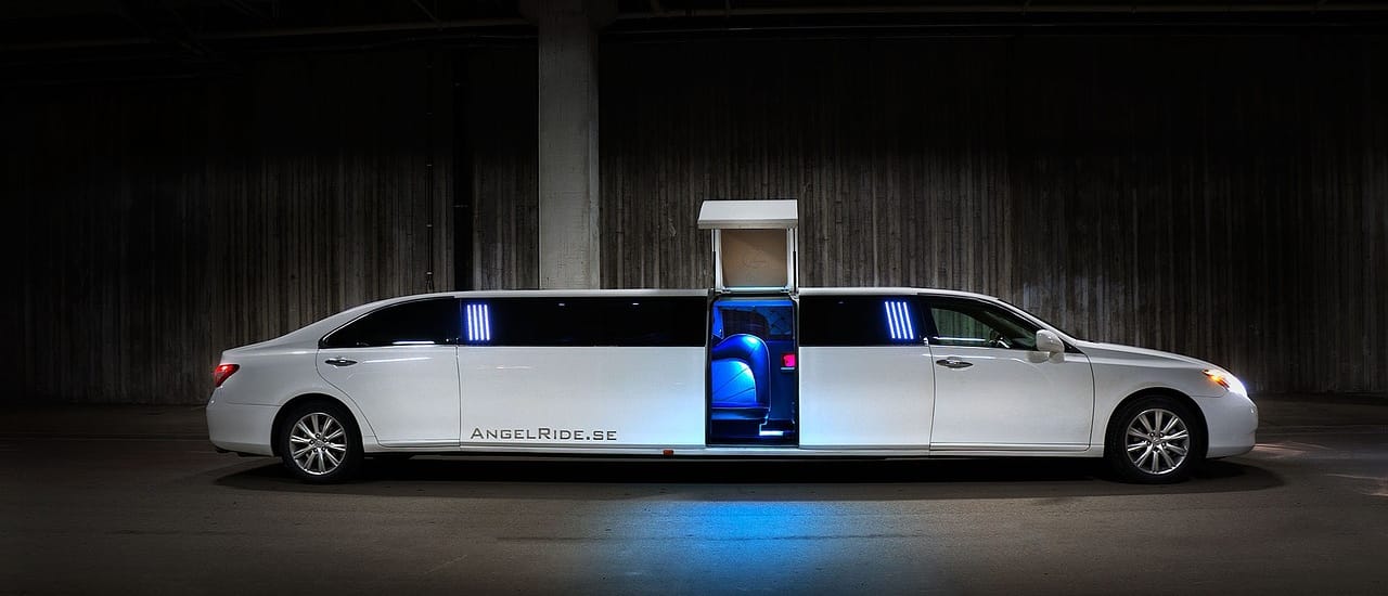 limo glowing